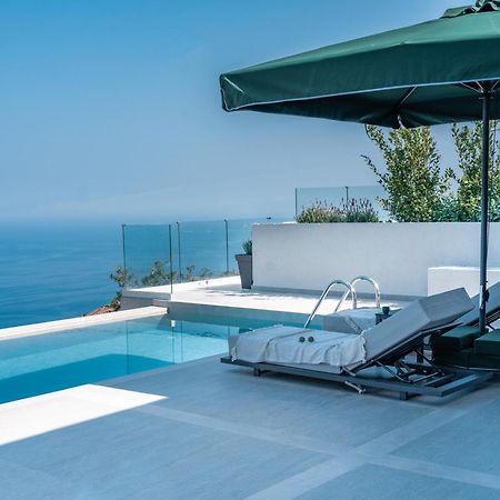 Exanthia Anadeo Villas & Suites מראה חיצוני תמונה