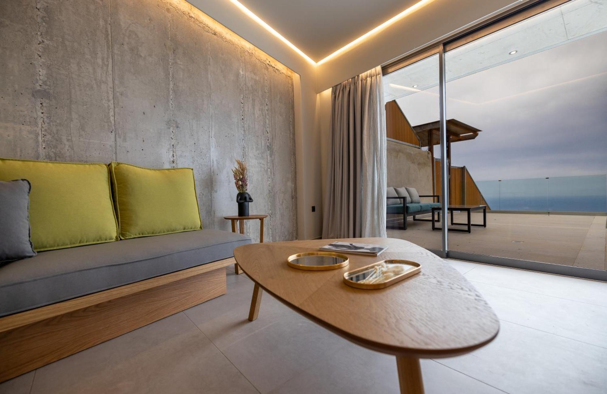 Exanthia Anadeo Villas & Suites מראה חיצוני תמונה