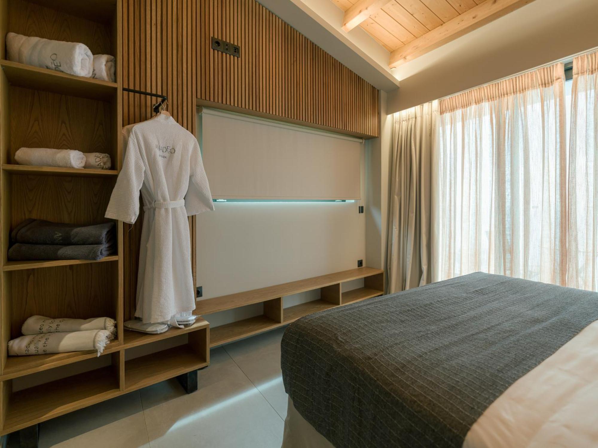 Exanthia Anadeo Villas & Suites מראה חיצוני תמונה