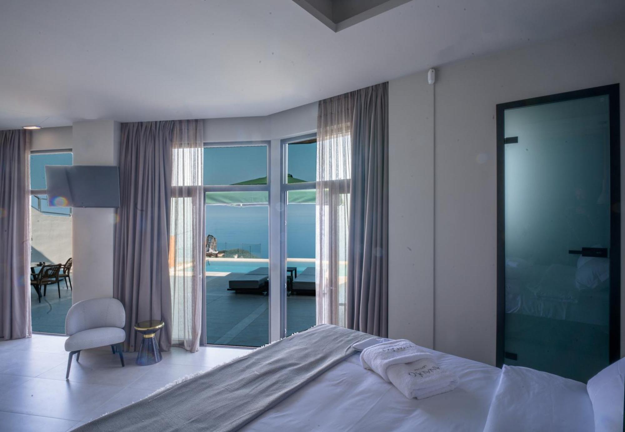 Exanthia Anadeo Villas & Suites מראה חיצוני תמונה