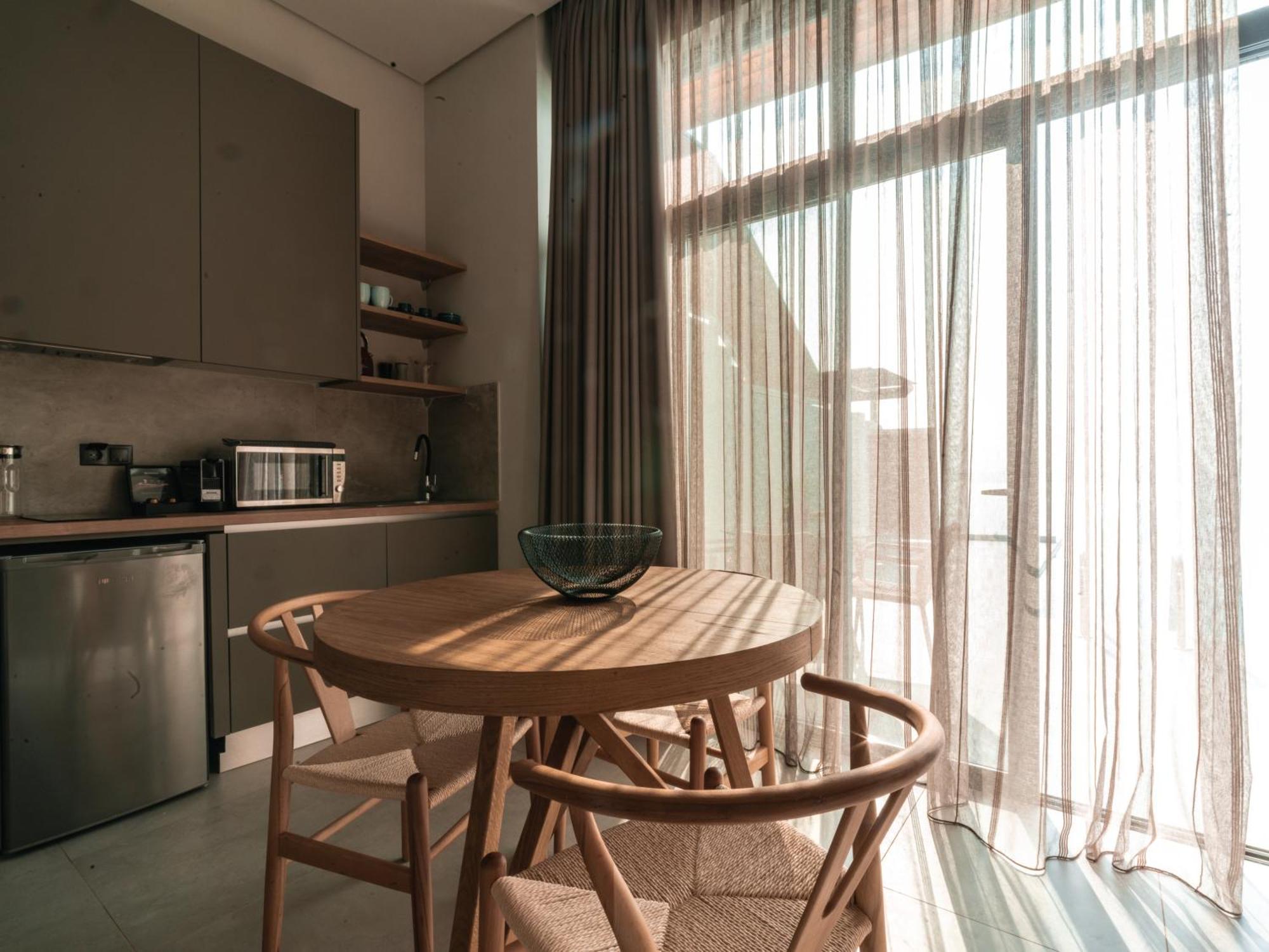 Exanthia Anadeo Villas & Suites מראה חיצוני תמונה
